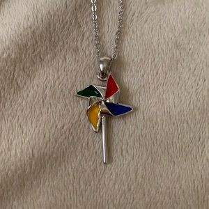 Pinwheel Necklace